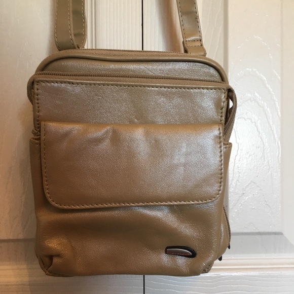 Travelon Handbags - Travelon crossbody bag